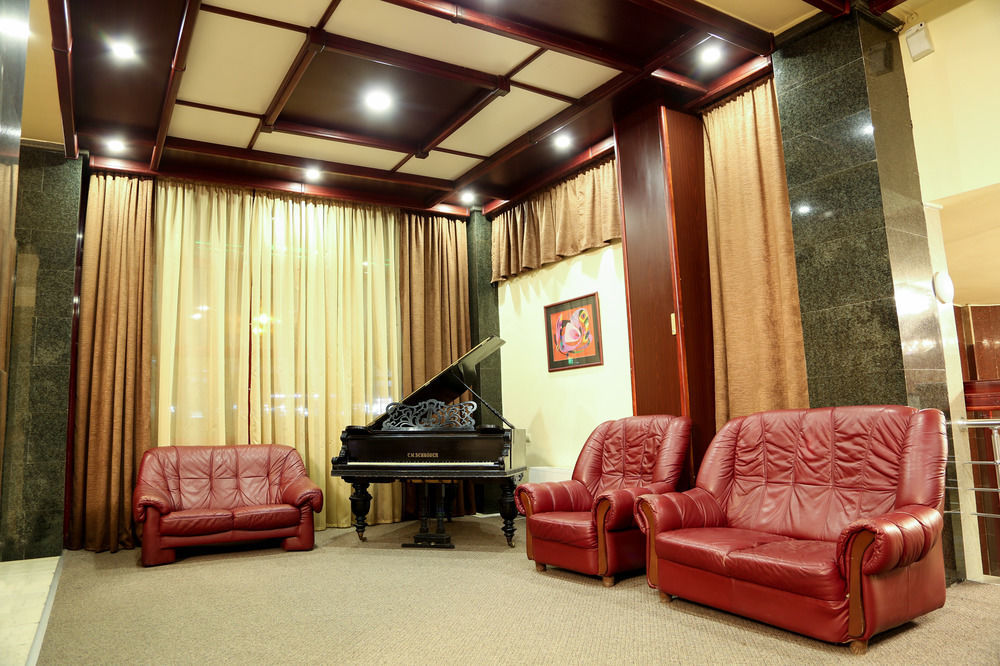 Hotel Ani 4*