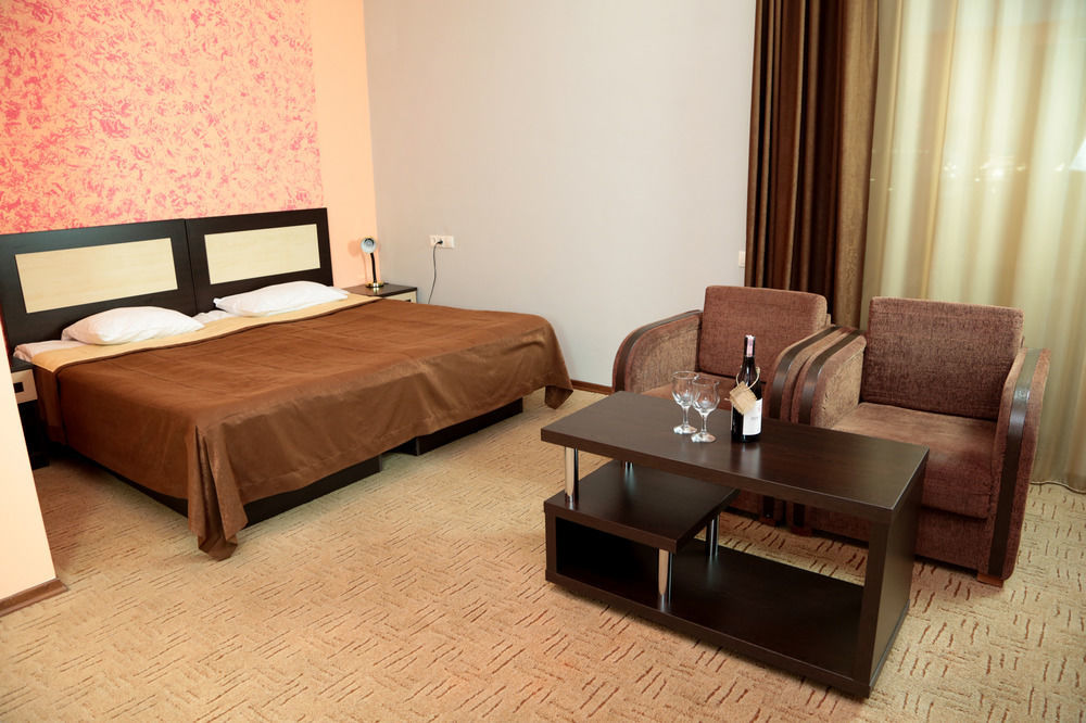 Ani 4* Yerevan