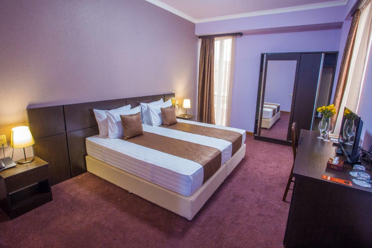 Ani 4* Yerevan